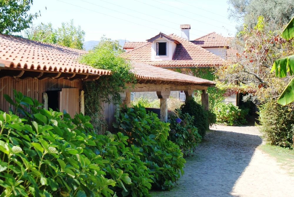 Casa Da Roseira Bed & Breakfast Ponte de Lima Exterior photo